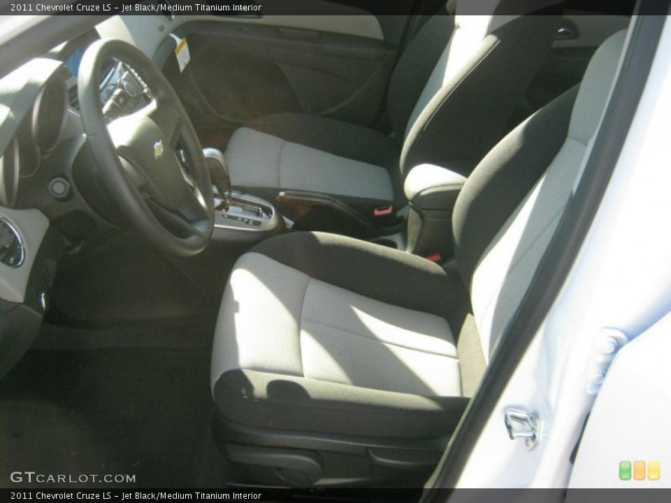 Jet Black/Medium Titanium Interior Photo for the 2011 Chevrolet Cruze LS #41495115