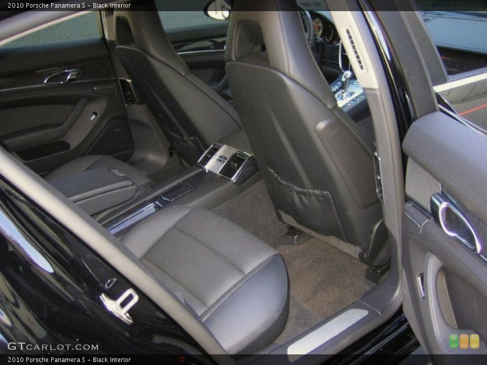 Black Interior Photo for the 2010 Porsche Panamera S #41500531