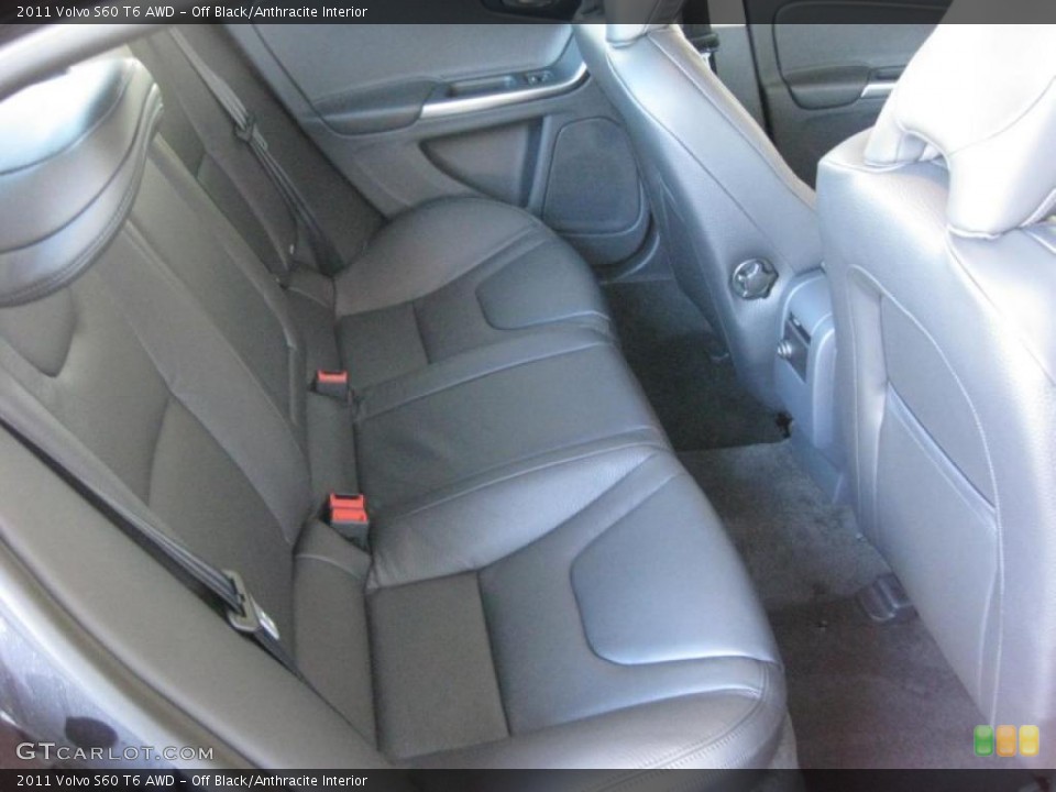 Off Black/Anthracite Interior Photo for the 2011 Volvo S60 T6 AWD #41501646