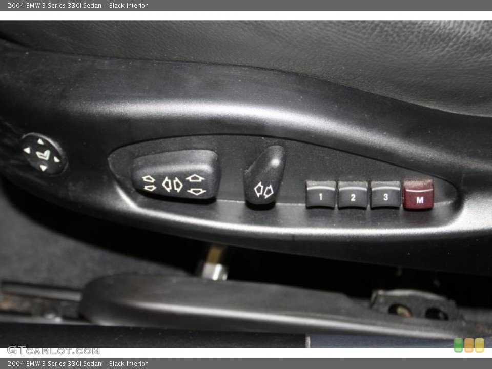 Black Interior Controls for the 2004 BMW 3 Series 330i Sedan #41502478