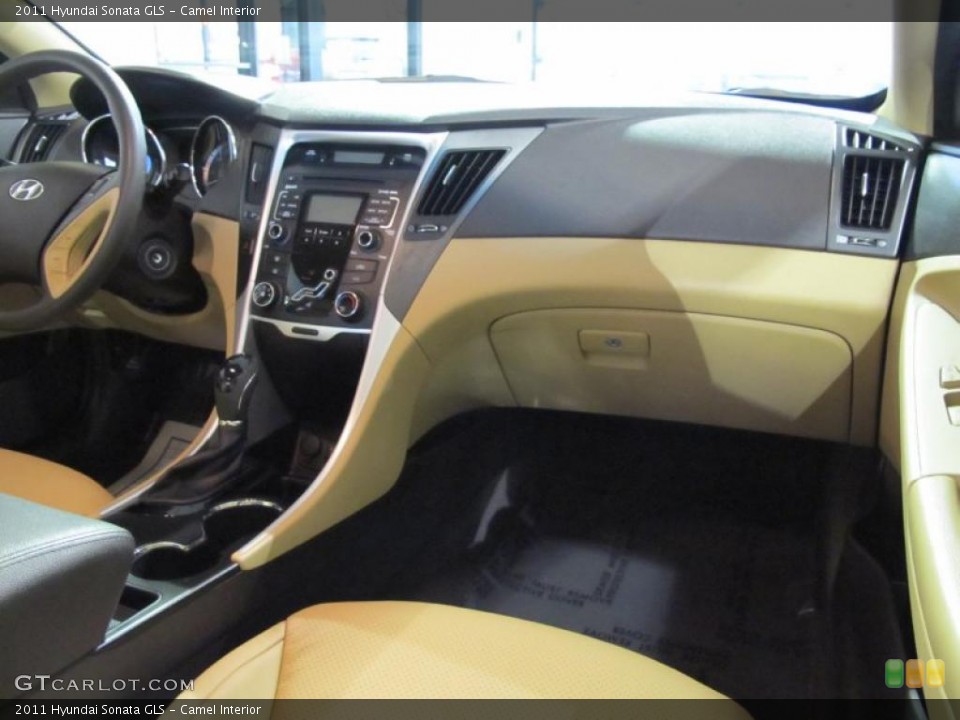 Camel Interior Dashboard for the 2011 Hyundai Sonata GLS #41513777