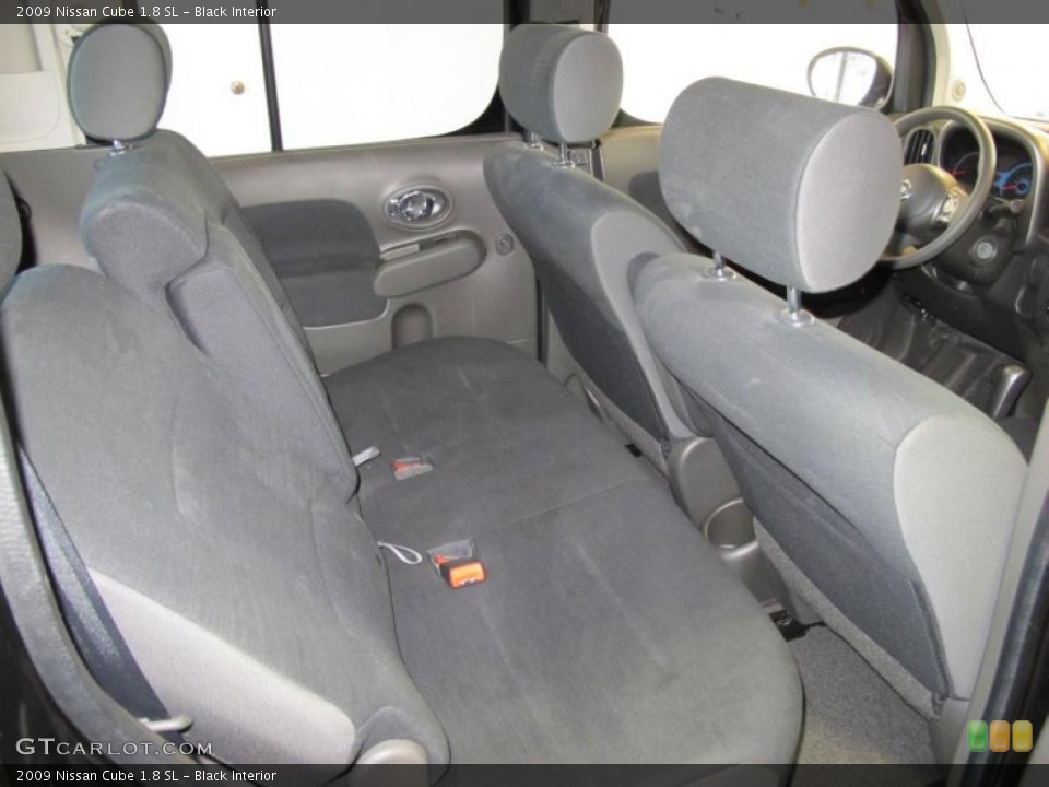 Black Interior Photo for the 2009 Nissan Cube 1.8 SL #41514637