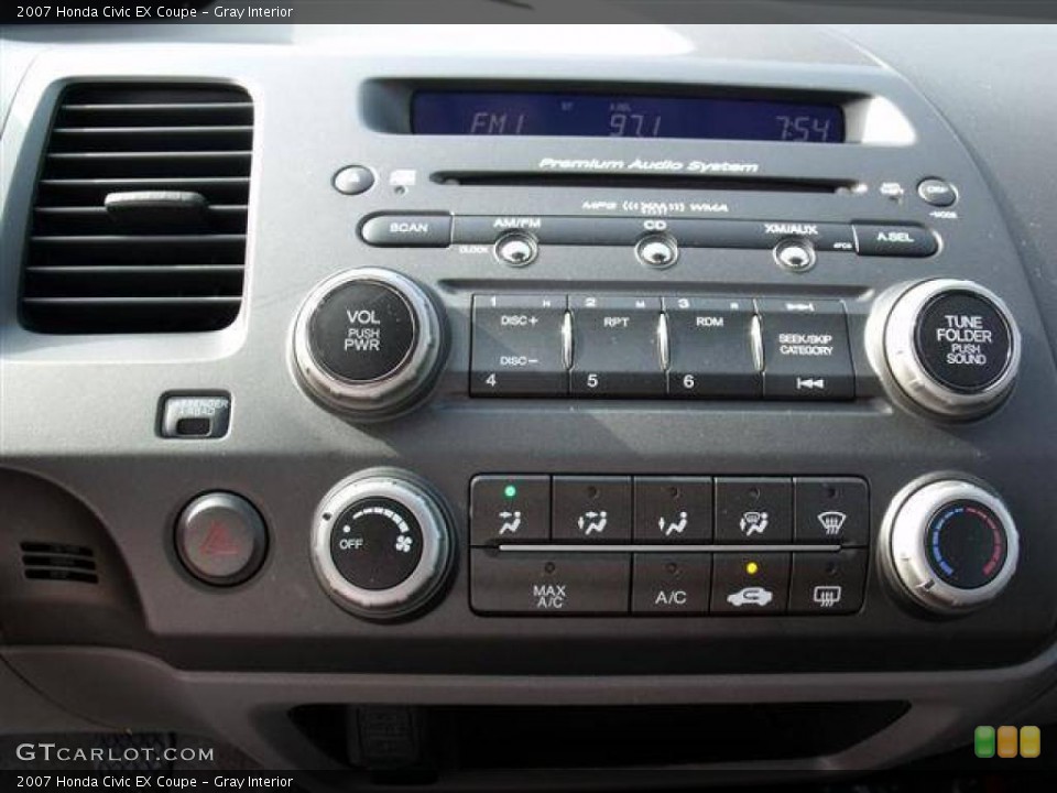 Gray Interior Controls for the 2007 Honda Civic EX Coupe #41519949