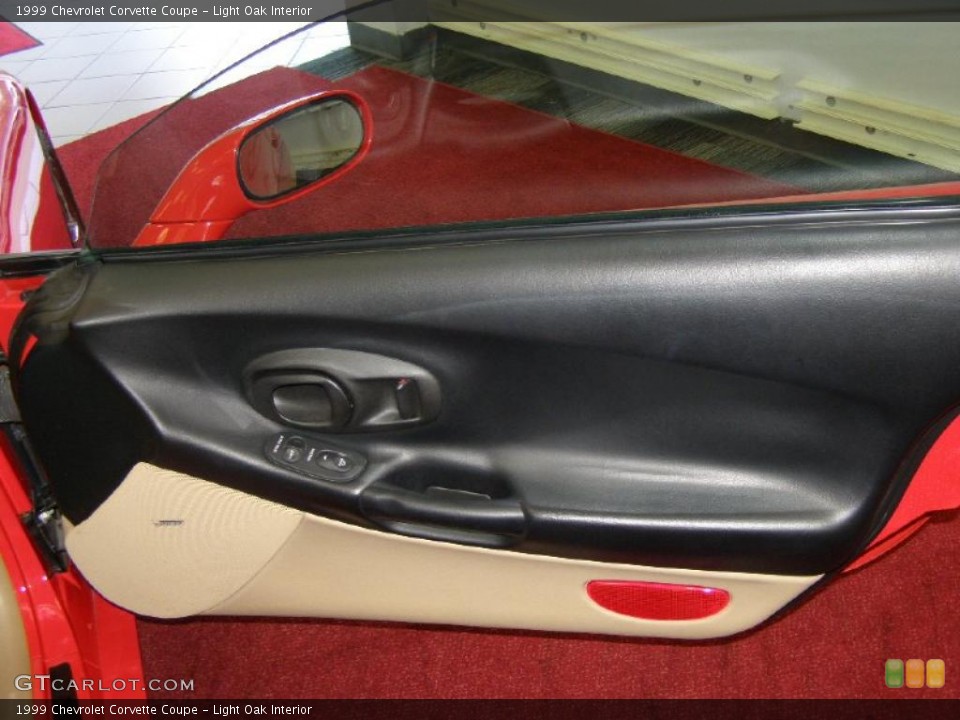Light Oak Interior Door Panel for the 1999 Chevrolet Corvette Coupe #41522753