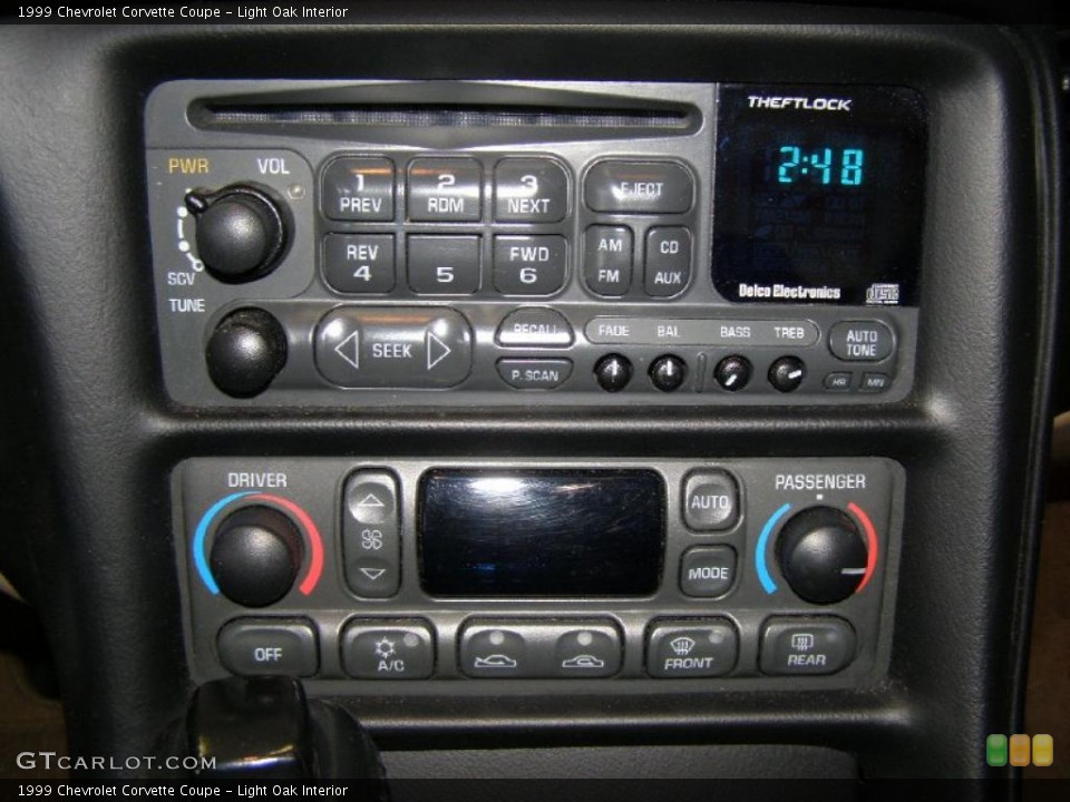 Light Oak Interior Controls for the 1999 Chevrolet Corvette Coupe #41522905