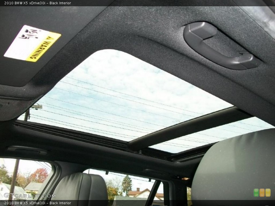 Black Interior Sunroof for the 2010 BMW X5 xDrive30i #41524857