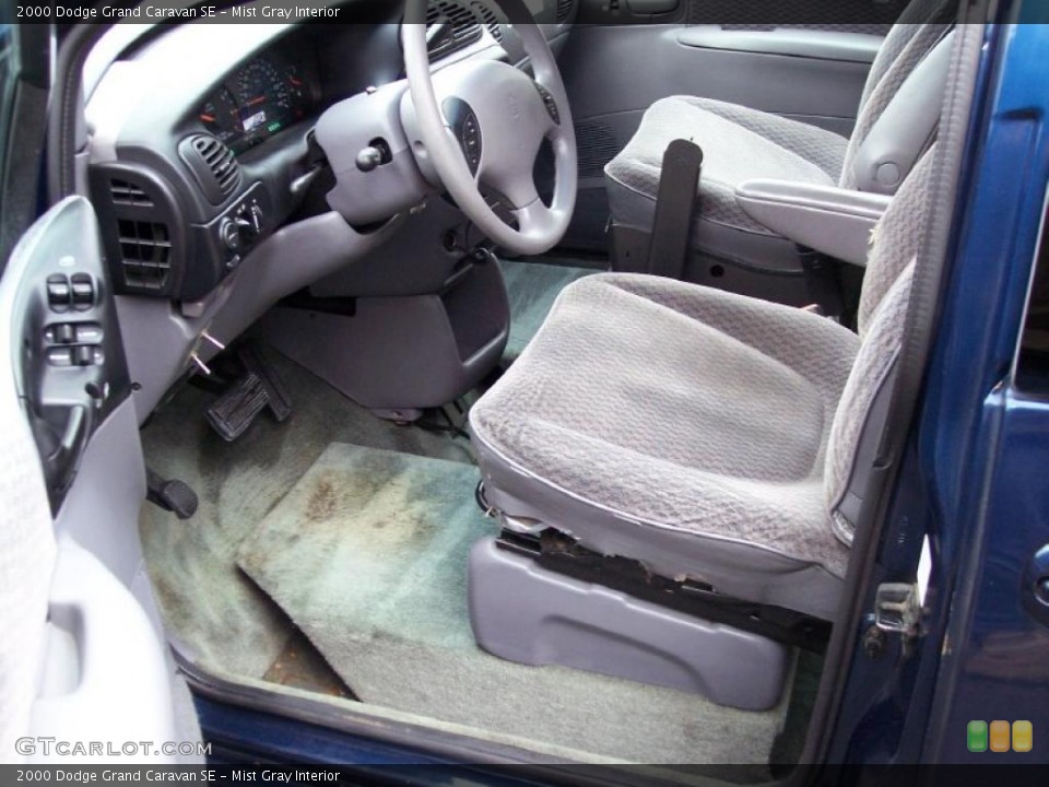 Mist Gray Interior Photo for the 2000 Dodge Grand Caravan SE #41525677