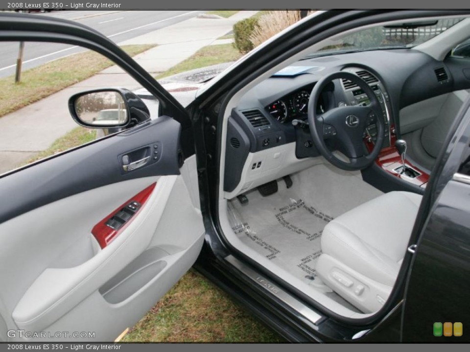 Light Gray Interior Photo for the 2008 Lexus ES 350 #41527573
