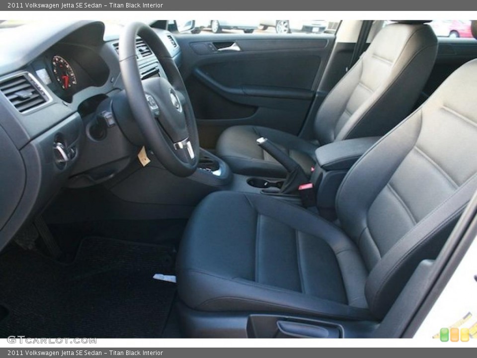 Titan Black Interior Photo for the 2011 Volkswagen Jetta SE Sedan #41532473