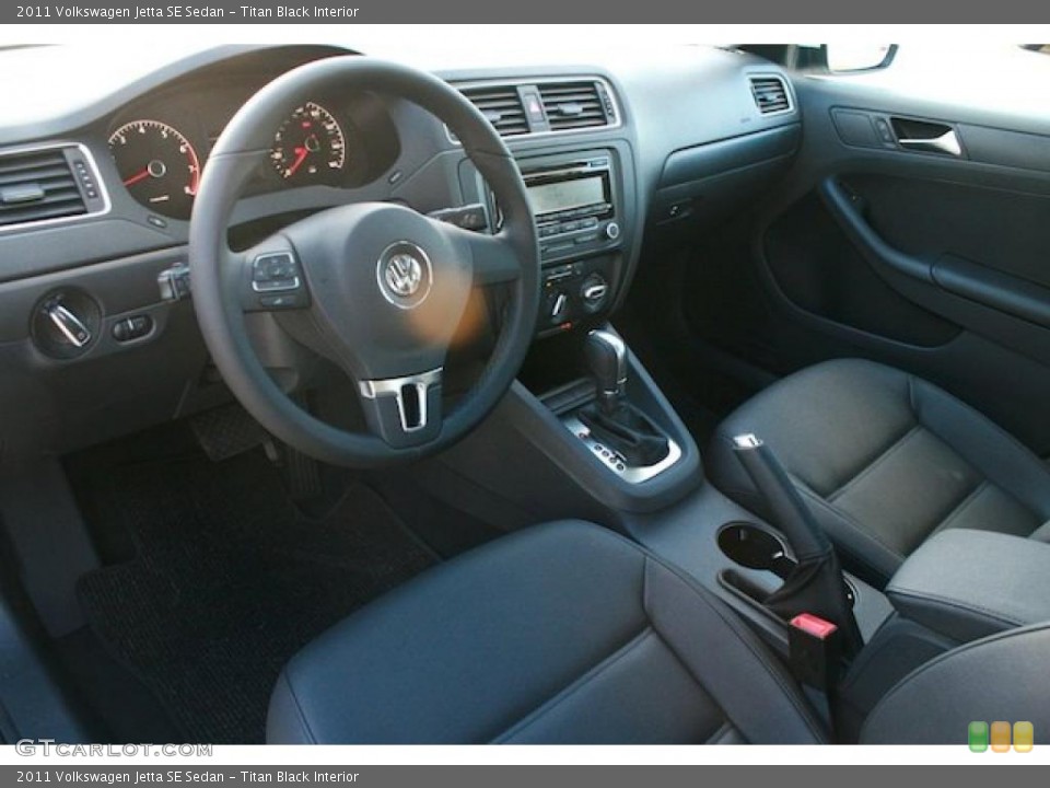 Titan Black Interior Prime Interior for the 2011 Volkswagen Jetta SE Sedan #41532485