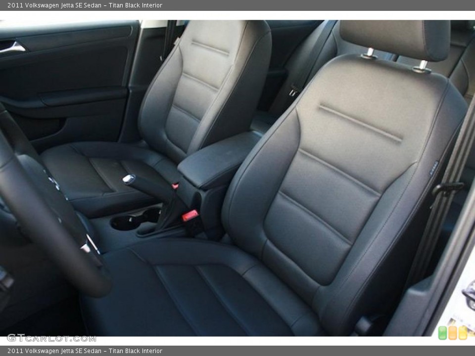 Titan Black Interior Photo for the 2011 Volkswagen Jetta SE Sedan #41532497