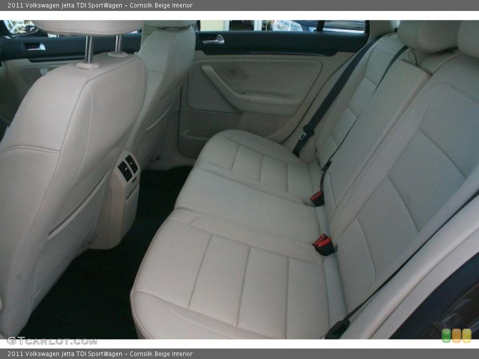 Cornsilk Beige Interior Photo for the 2011 Volkswagen Jetta TDI SportWagen #41532705