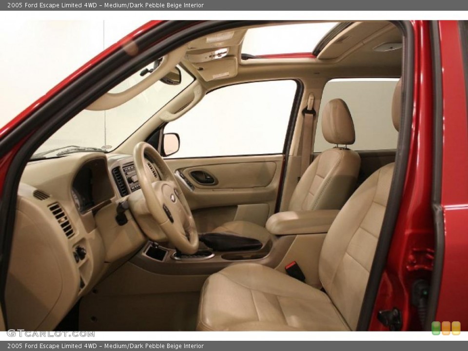Medium/Dark Pebble Beige Interior Photo for the 2005 Ford Escape Limited 4WD #41535384