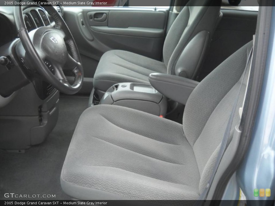 Medium Slate Gray Interior Photo for the 2005 Dodge Grand Caravan SXT #41541860