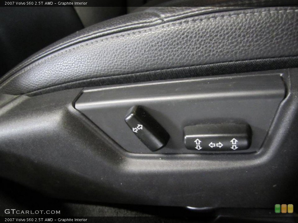 Graphite Interior Controls for the 2007 Volvo S60 2.5T AWD #41543672