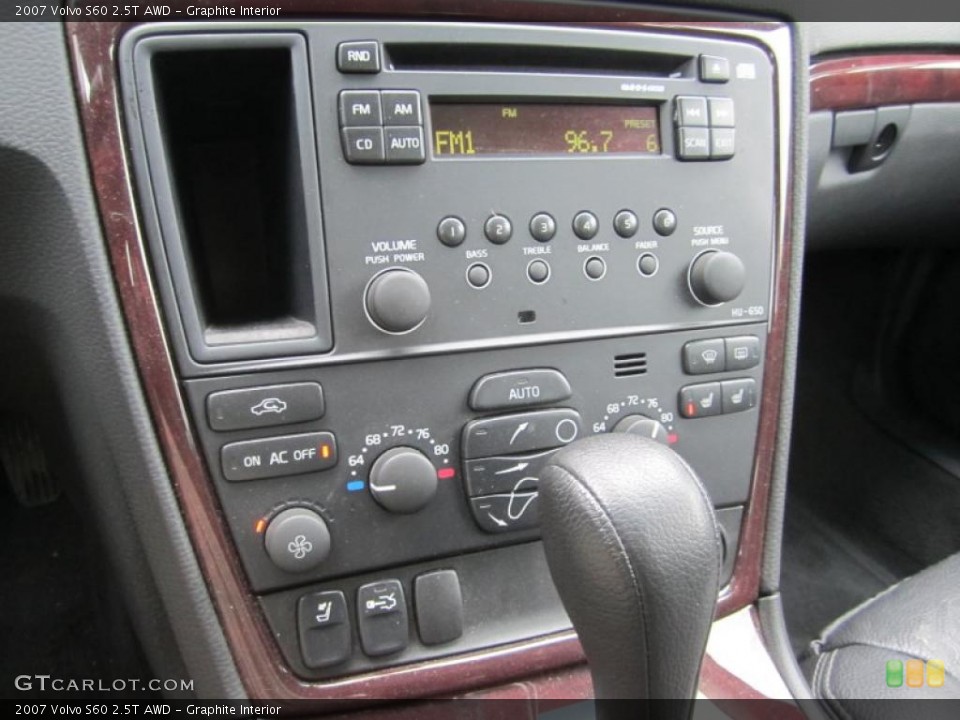 Graphite Interior Controls for the 2007 Volvo S60 2.5T AWD #41543812