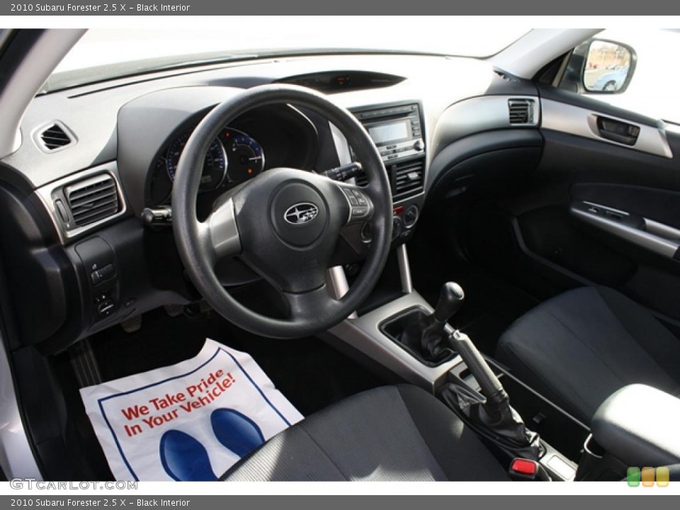 Black Interior Photo for the 2010 Subaru Forester 2.5 X #41543979