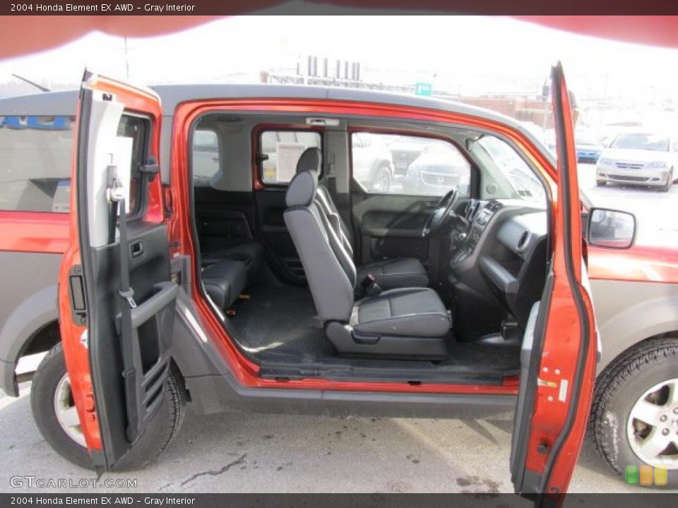 Gray Interior Photo for the 2004 Honda Element EX AWD #41546157