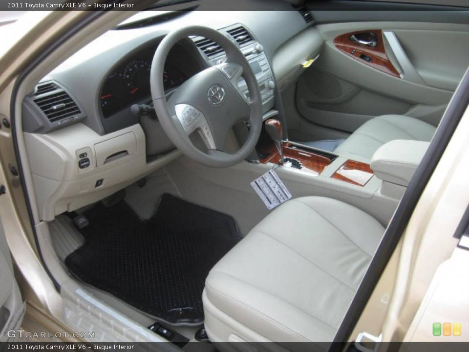 Bisque Interior Photo for the 2011 Toyota Camry XLE V6 #41548818