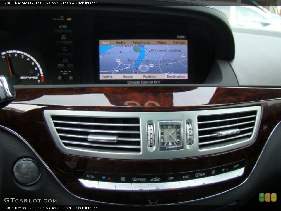 Black Interior Navigation for the 2008 Mercedes-Benz S 63 AMG Sedan #41551574