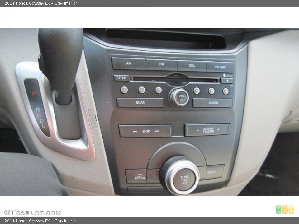 Gray Interior Controls for the 2011 Honda Odyssey EX #41554878