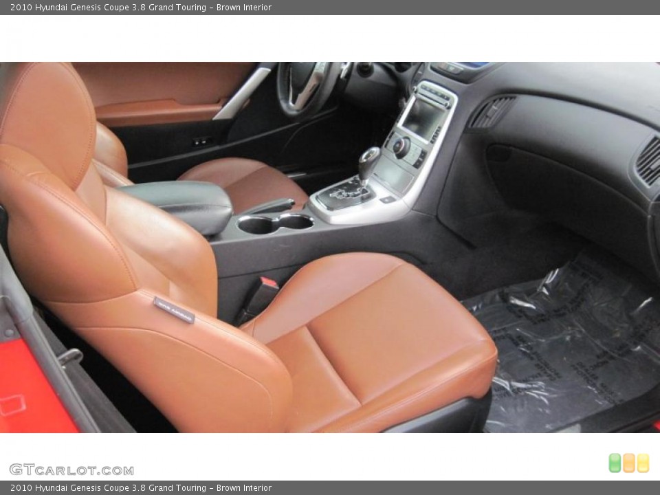 Brown Interior Photo for the 2010 Hyundai Genesis Coupe 3.8 Grand Touring #41555602