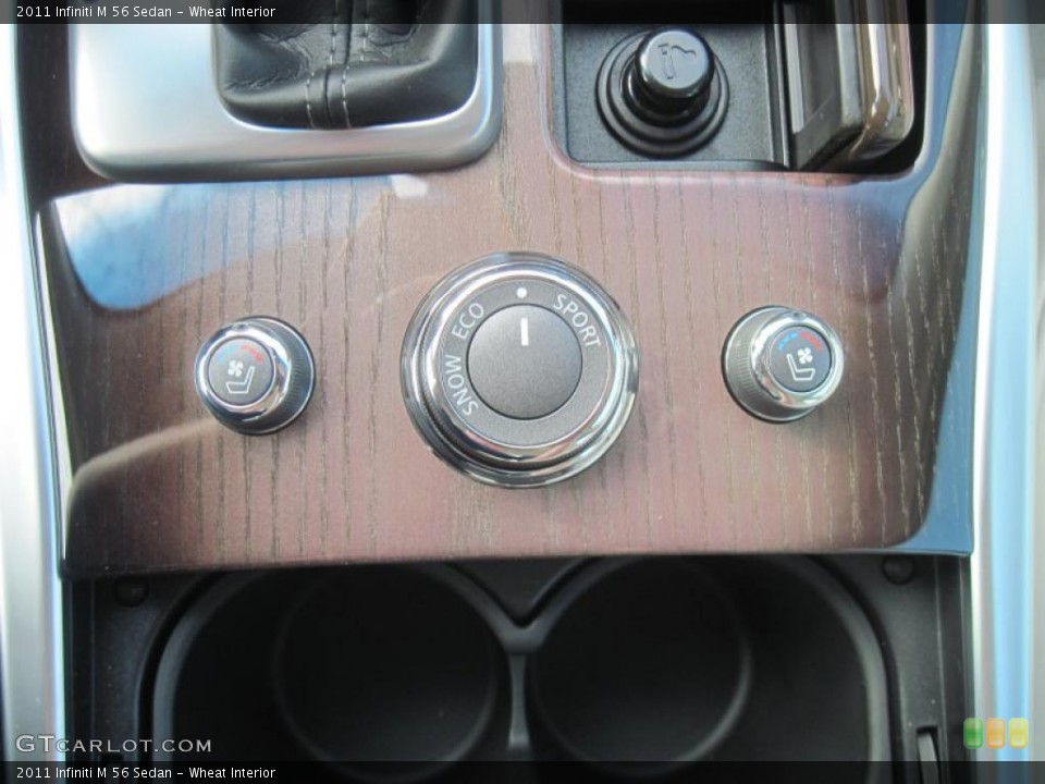 Wheat Interior Controls for the 2011 Infiniti M 56 Sedan #41558111