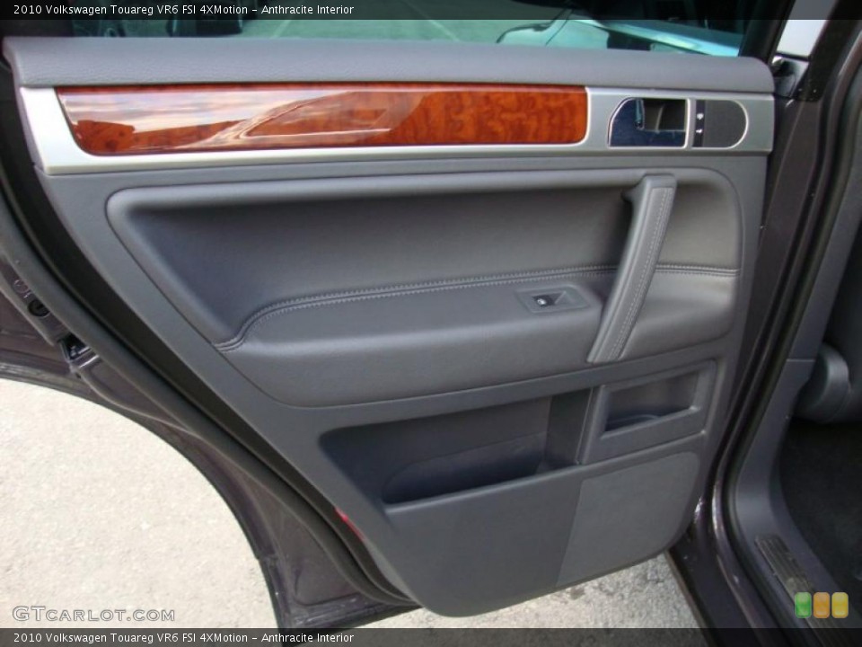 Anthracite Interior Door Panel for the 2010 Volkswagen Touareg VR6 FSI 4XMotion #41560665