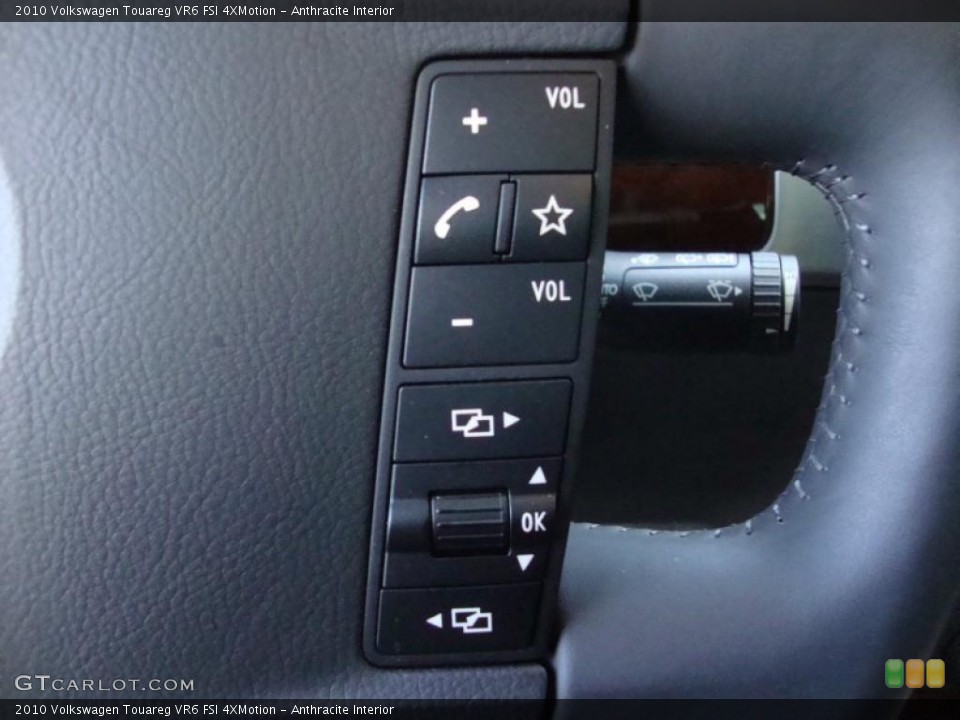 Anthracite Interior Controls for the 2010 Volkswagen Touareg VR6 FSI 4XMotion #41560999