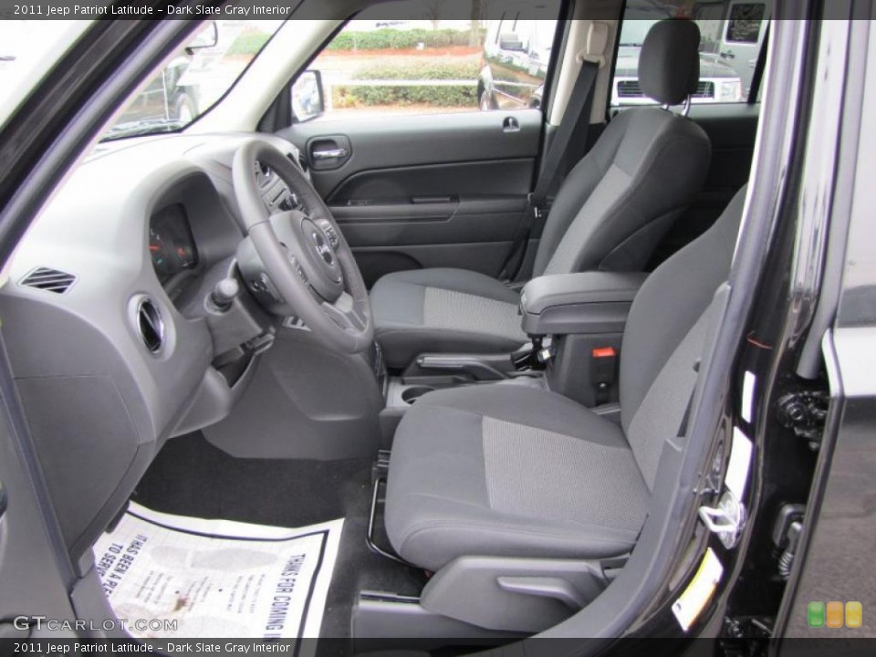 Dark Slate Gray Interior Photo for the 2011 Jeep Patriot Latitude #41562871