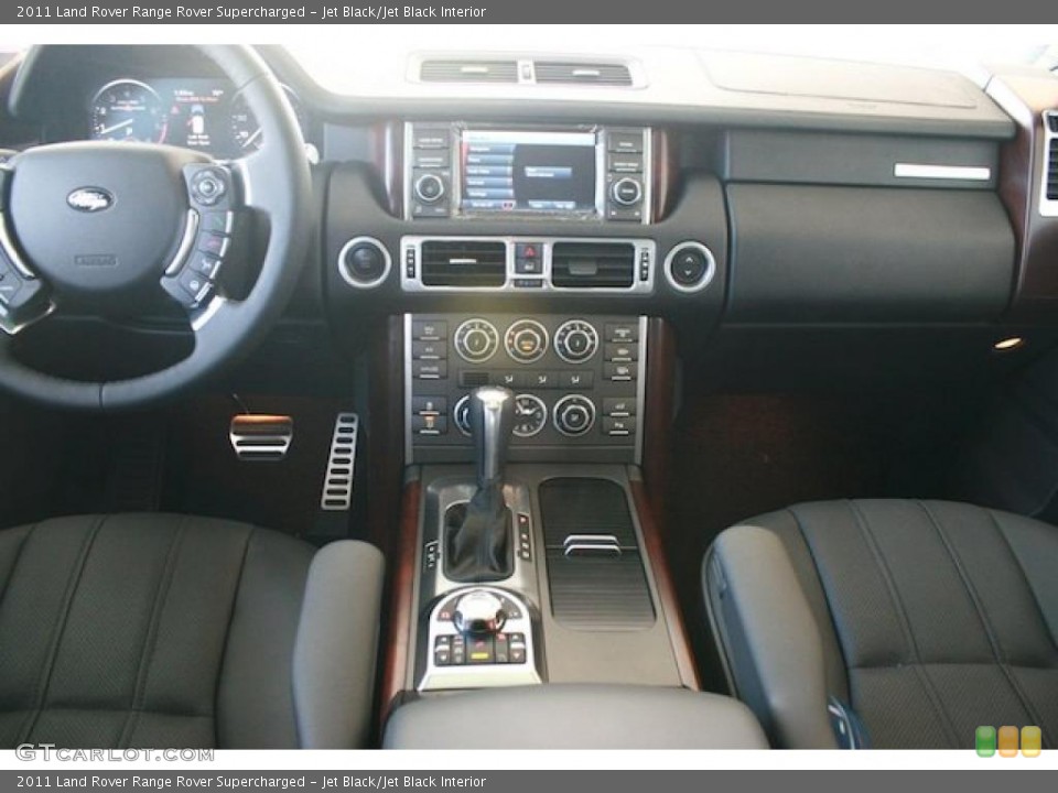 Jet Black/Jet Black Interior Dashboard for the 2011 Land Rover Range Rover Supercharged #41567063