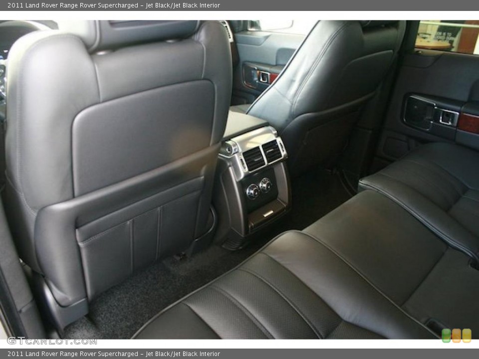 Jet Black/Jet Black Interior Photo for the 2011 Land Rover Range Rover Supercharged #41567427