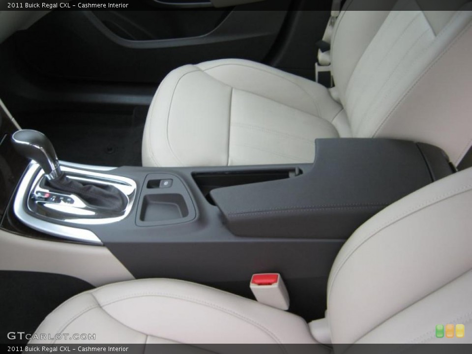 Cashmere Interior Photo for the 2011 Buick Regal CXL #41567827
