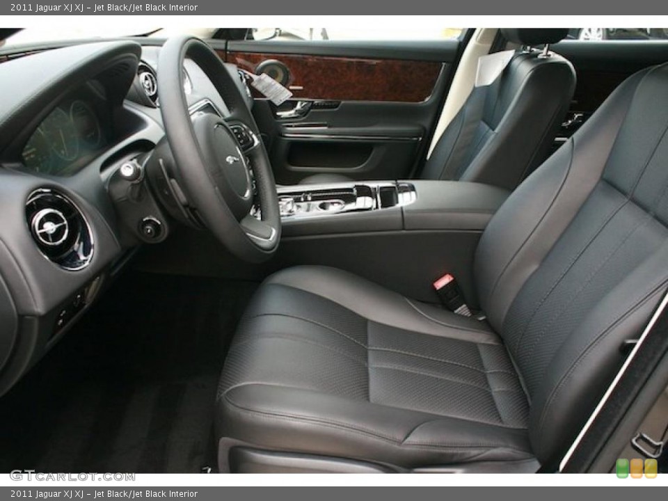Jet Black/Jet Black Interior Photo for the 2011 Jaguar XJ XJ #41568359
