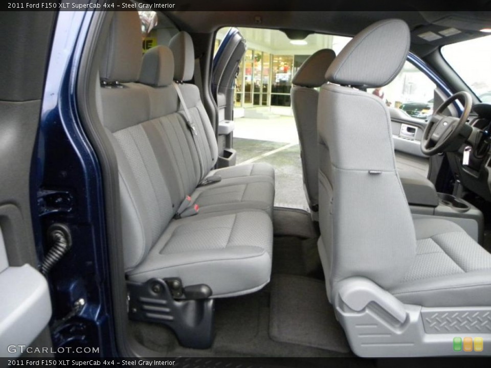 Steel Gray Interior Photo for the 2011 Ford F150 XLT SuperCab 4x4 #41568711