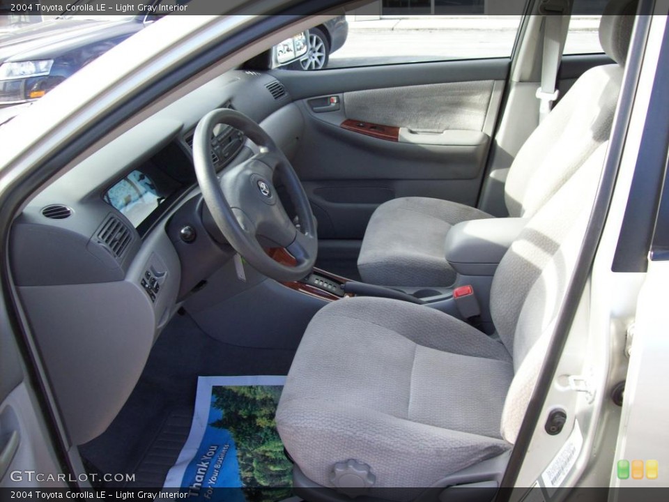 Light Gray Interior Photo for the 2004 Toyota Corolla LE #41576879