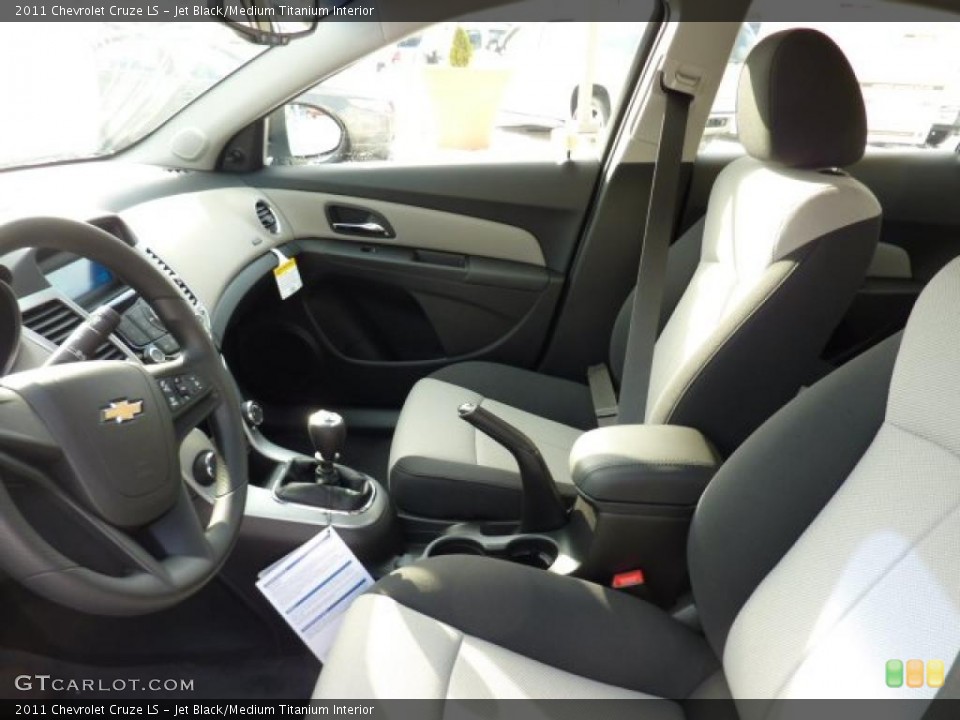 Jet Black/Medium Titanium Interior Photo for the 2011 Chevrolet Cruze LS #41585131