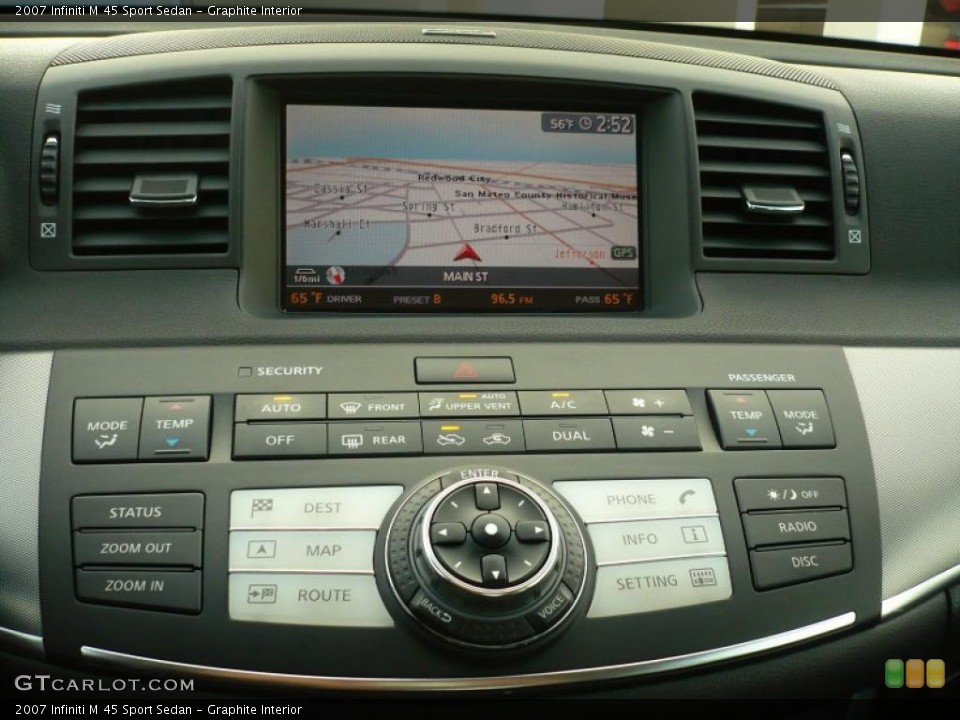 Graphite Interior Navigation for the 2007 Infiniti M 45 Sport Sedan #41586907