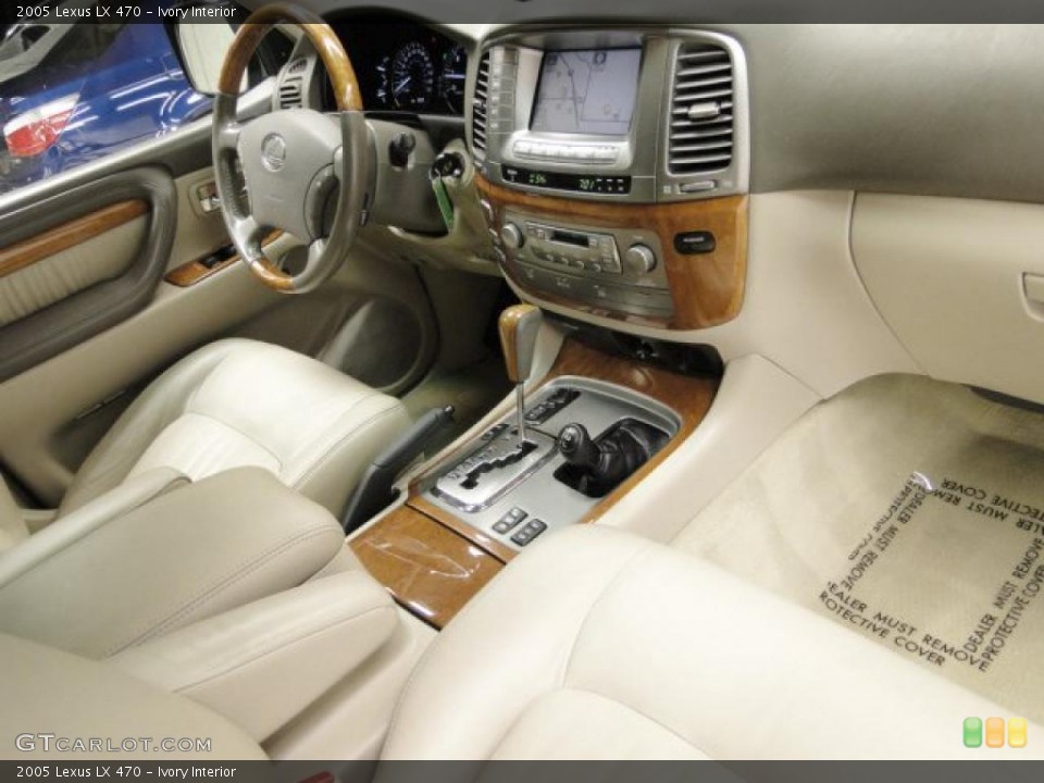 Ivory Interior Photo for the 2005 Lexus LX 470 #41590303