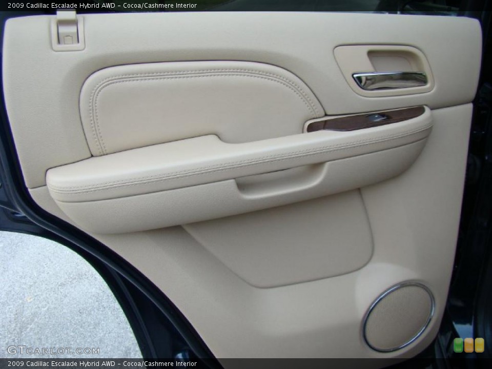 Cocoa/Cashmere Interior Door Panel for the 2009 Cadillac Escalade Hybrid AWD #41596617