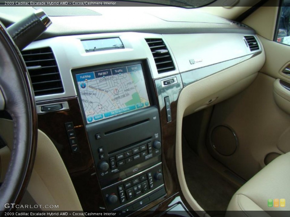 Cocoa/Cashmere Interior Controls for the 2009 Cadillac Escalade Hybrid AWD #41596669