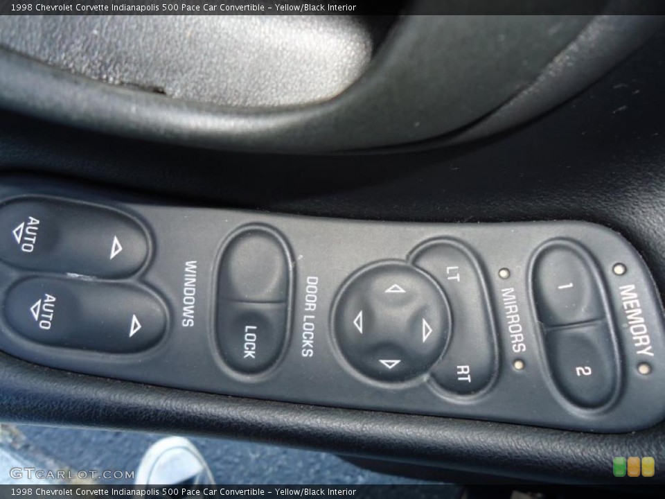 Yellow/Black Interior Controls for the 1998 Chevrolet Corvette Indianapolis 500 Pace Car Convertible #41603474