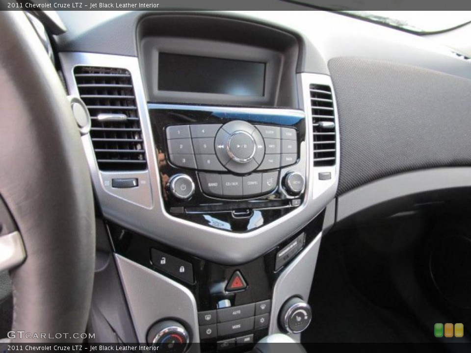 Jet Black Leather Interior Controls for the 2011 Chevrolet Cruze LTZ #41613744