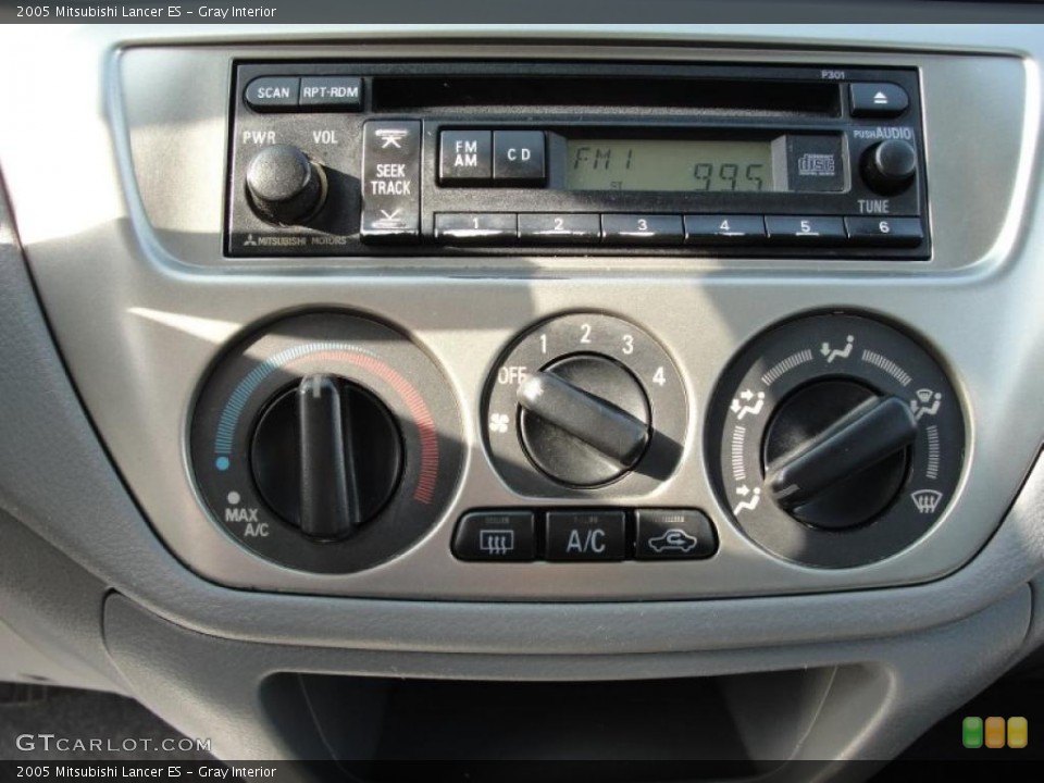 Gray Interior Controls for the 2005 Mitsubishi Lancer ES #41614136