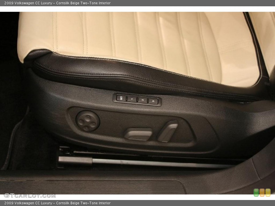 Cornsilk Beige Two-Tone Interior Controls for the 2009 Volkswagen CC Luxury #41628115