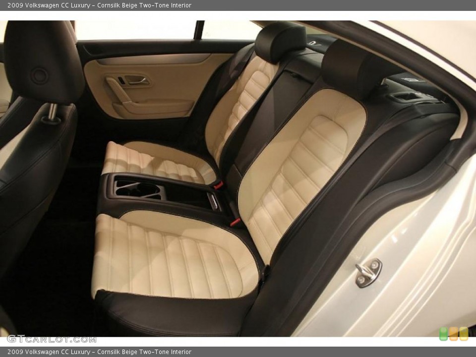 Cornsilk Beige Two-Tone Interior Photo for the 2009 Volkswagen CC Luxury #41628289