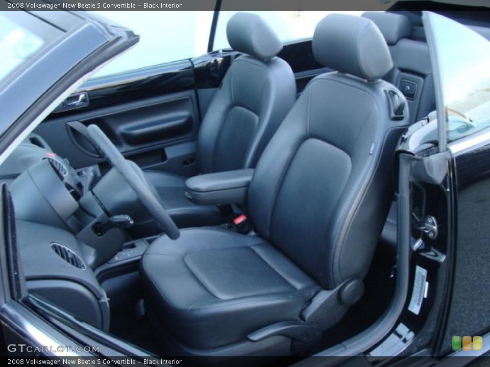Black Interior Photo for the 2008 Volkswagen New Beetle S Convertible #41630557