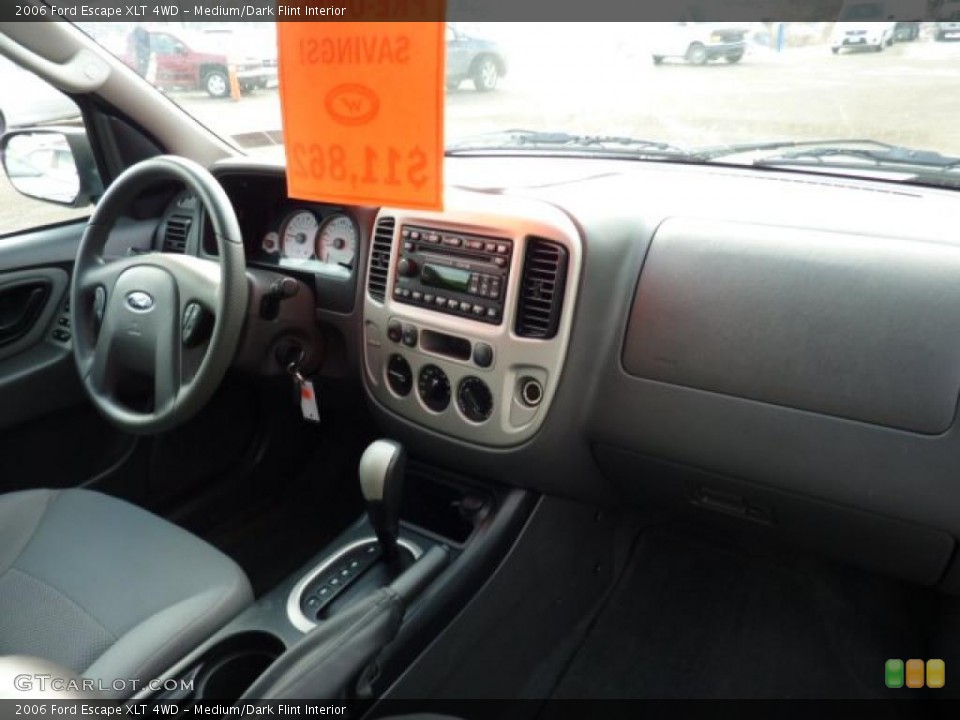 Medium/Dark Flint Interior Photo for the 2006 Ford Escape XLT 4WD #41635691