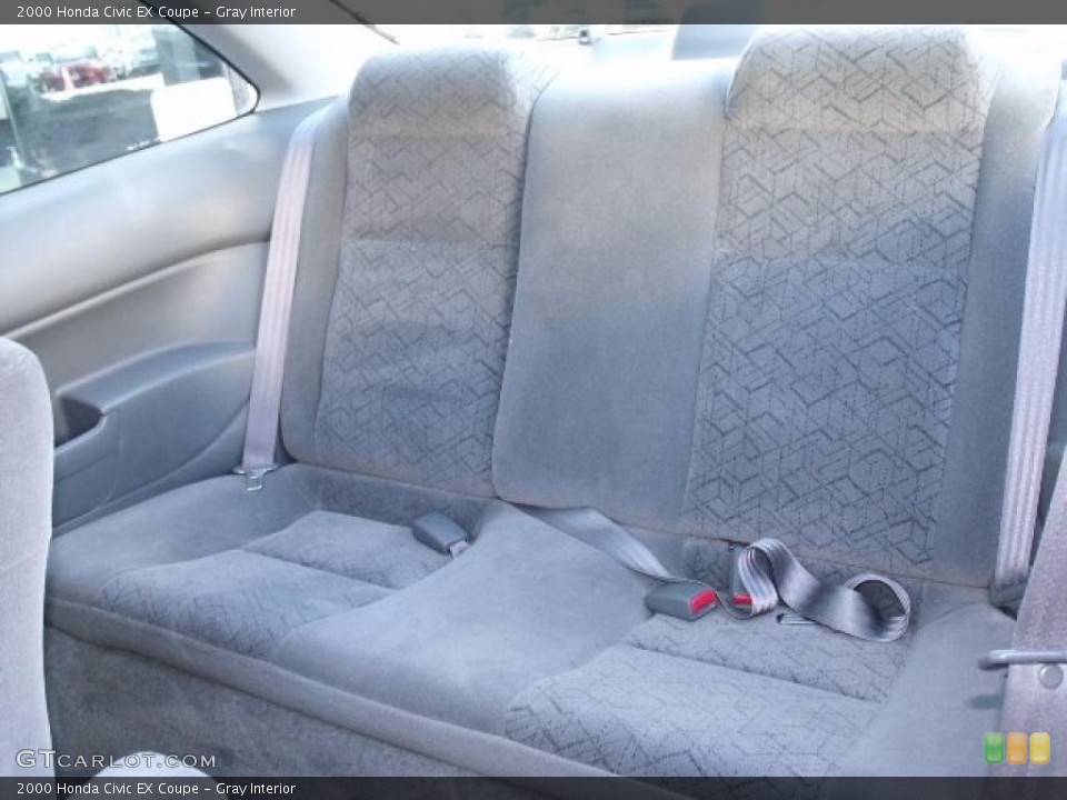 Gray Interior Photo for the 2000 Honda Civic EX Coupe #41640059