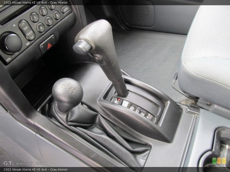 Gray Interior Transmission for the 2003 Nissan Xterra XE V6 4x4 #41640934
